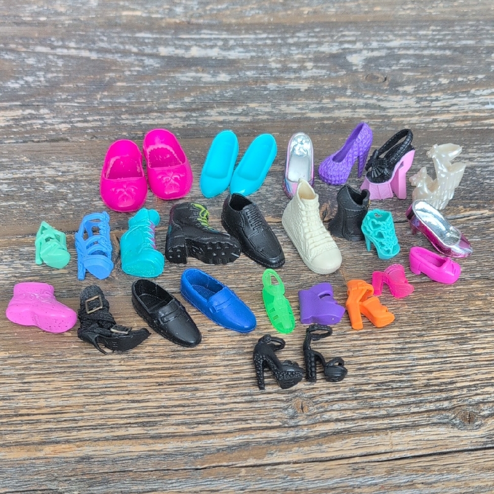 Barbie Mixed Matched Shoe Lot